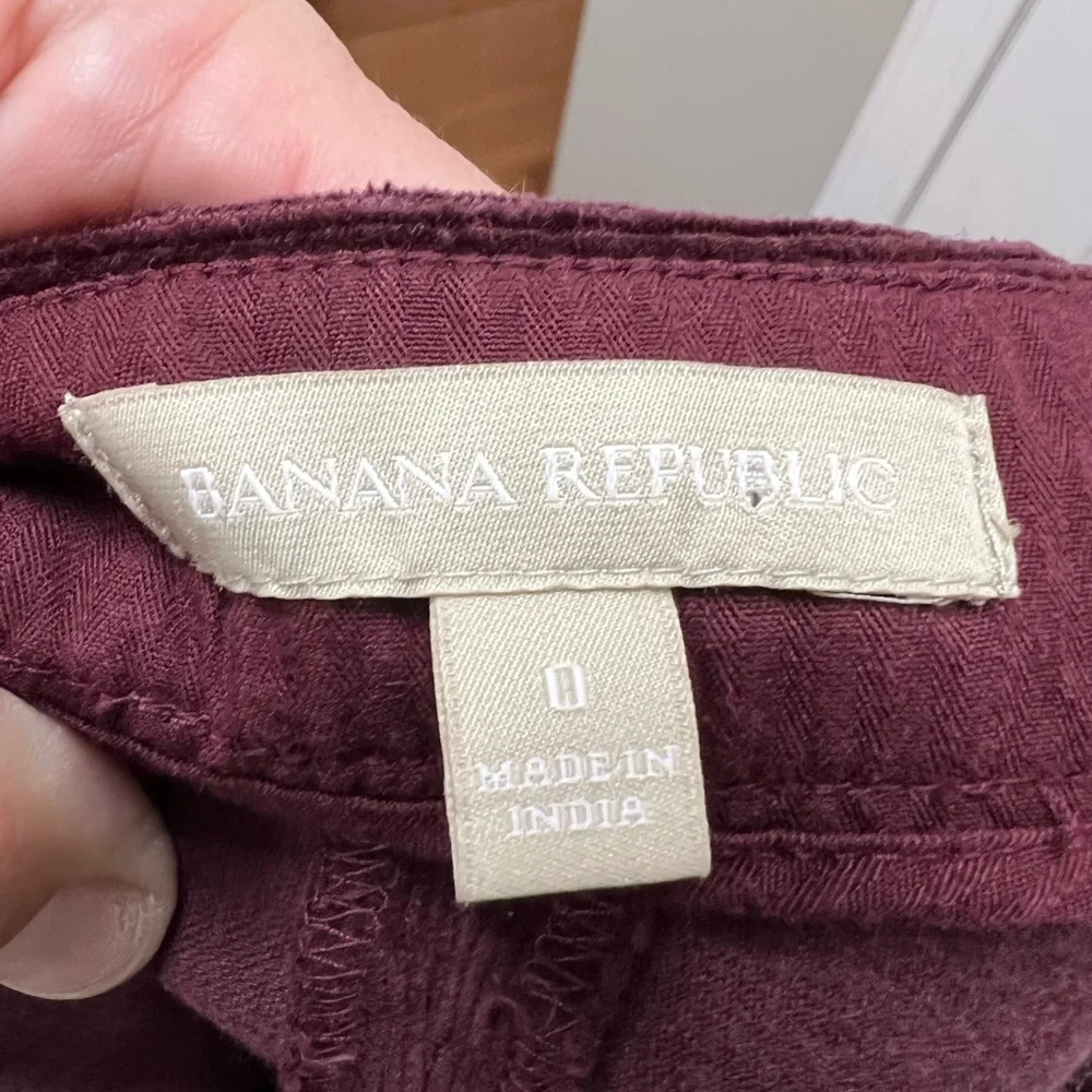 Banana Republic corduroy mini - Picture 4 of 4